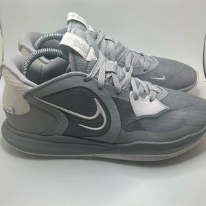 Nike Kyrie Low 5 Wolf Grey White DO9617-001 Men's Size 8